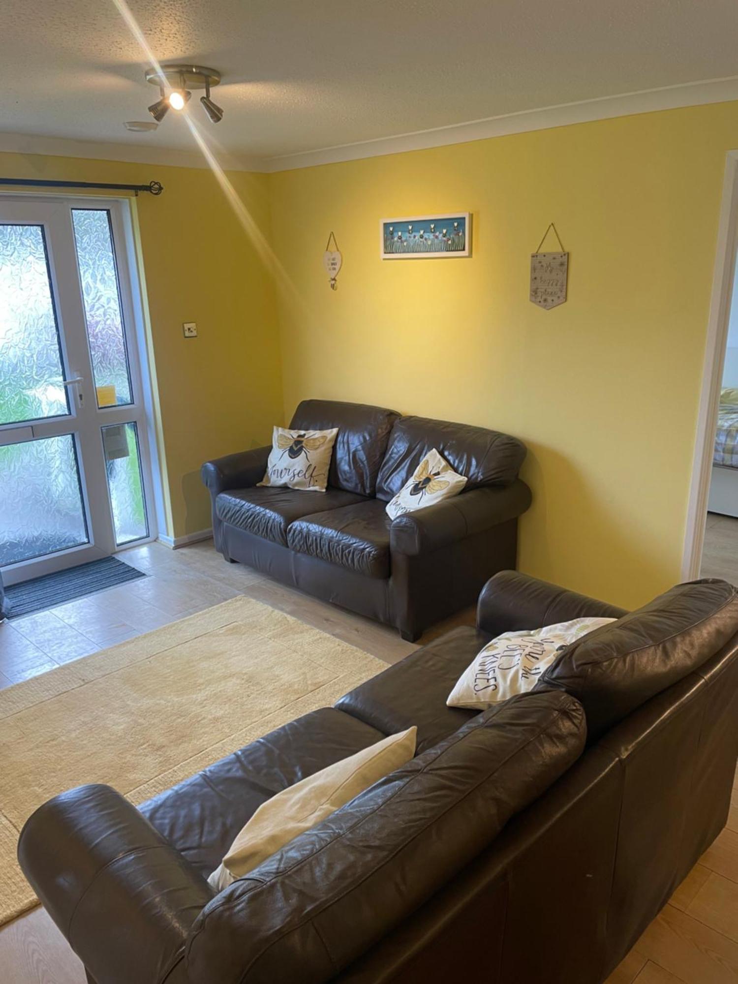 Bumblebee Lodge Saint Cleer Ngoại thất bức ảnh