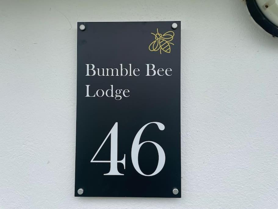 Bumblebee Lodge Saint Cleer Ngoại thất bức ảnh